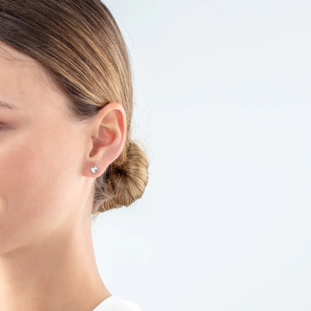 Coeur De Lion Silver Brilliant Square Crystal Stud Earrings - MococoCoeur De Lion0501/21 - 18174251588329755Earrings