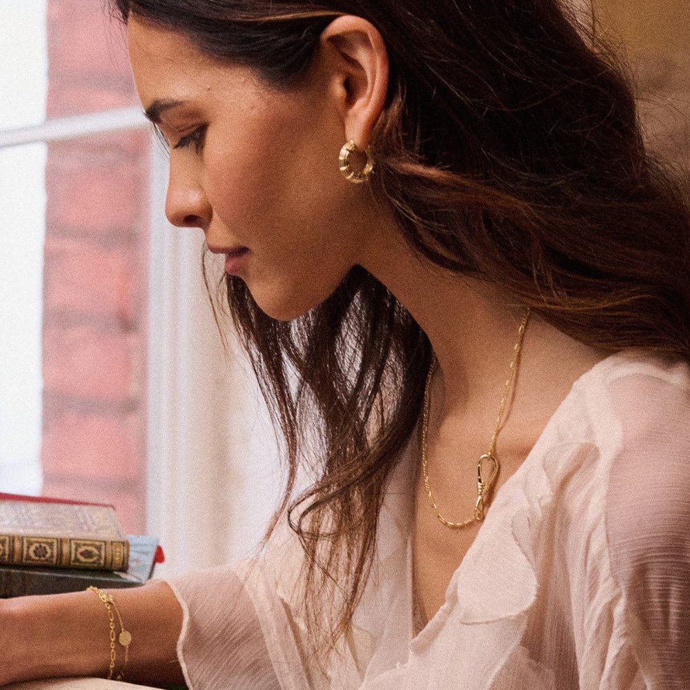 Daisy London 18CT Gold Plate Apollo Carabiner Chain Necklace - MococoDaisy LondonESN01_GP5056104136102Necklace