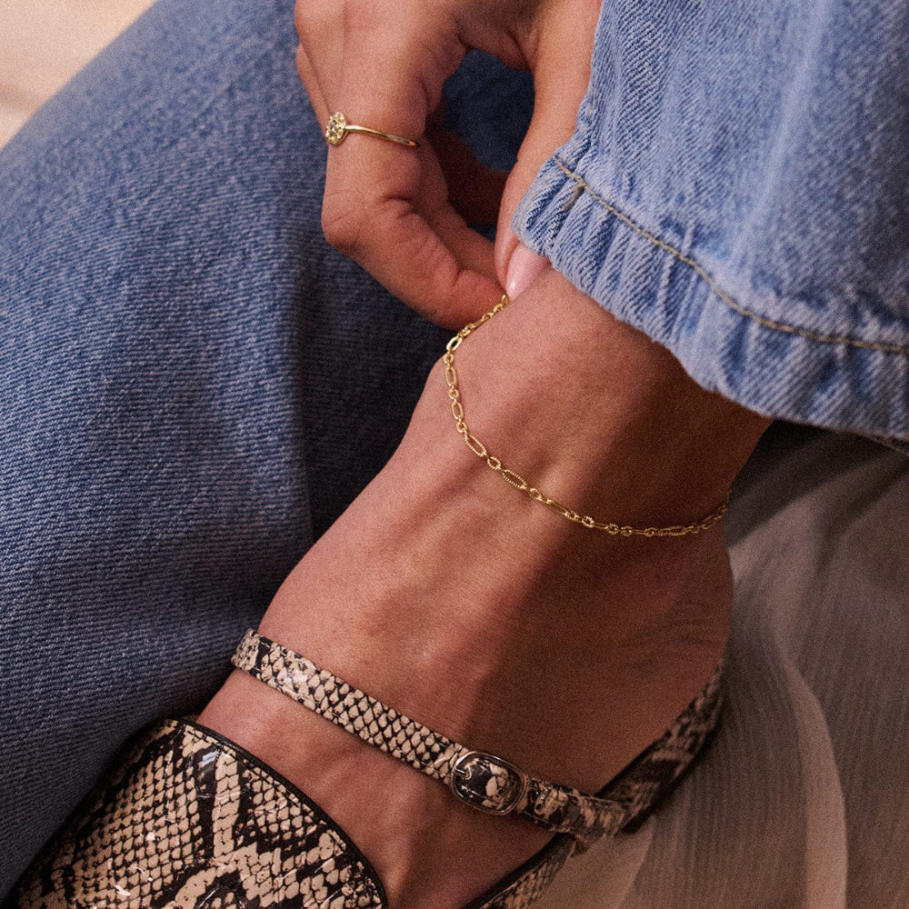 Daisy London 18CT Gold Plate Apollo Chain Anklet 4