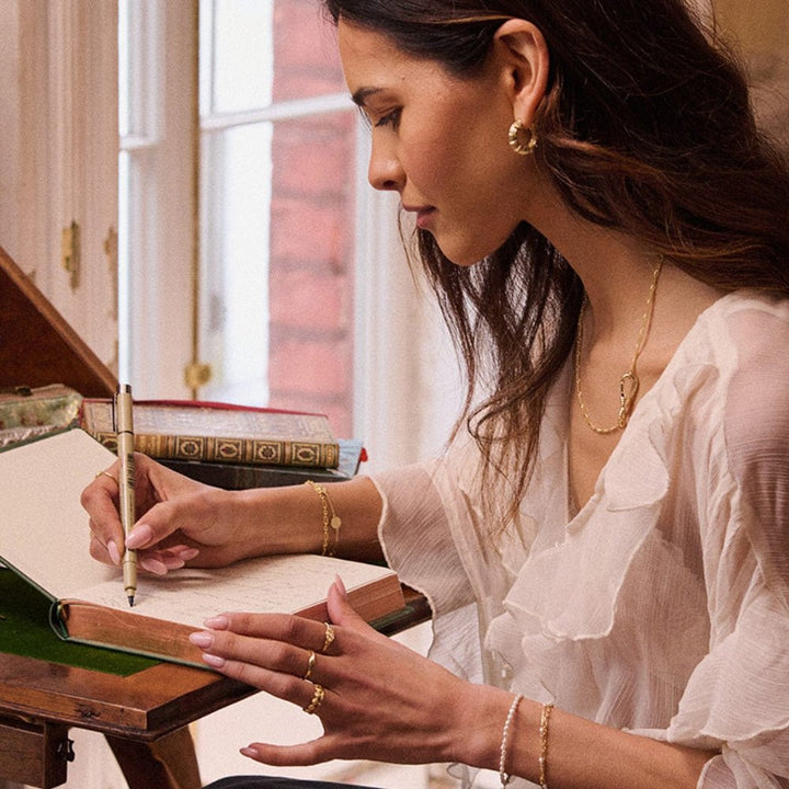 Daisy London 18CT Gold Plate Apollo Signet Ring - MococoDaisy LondonRR02_GP_XS5056104133880Rings