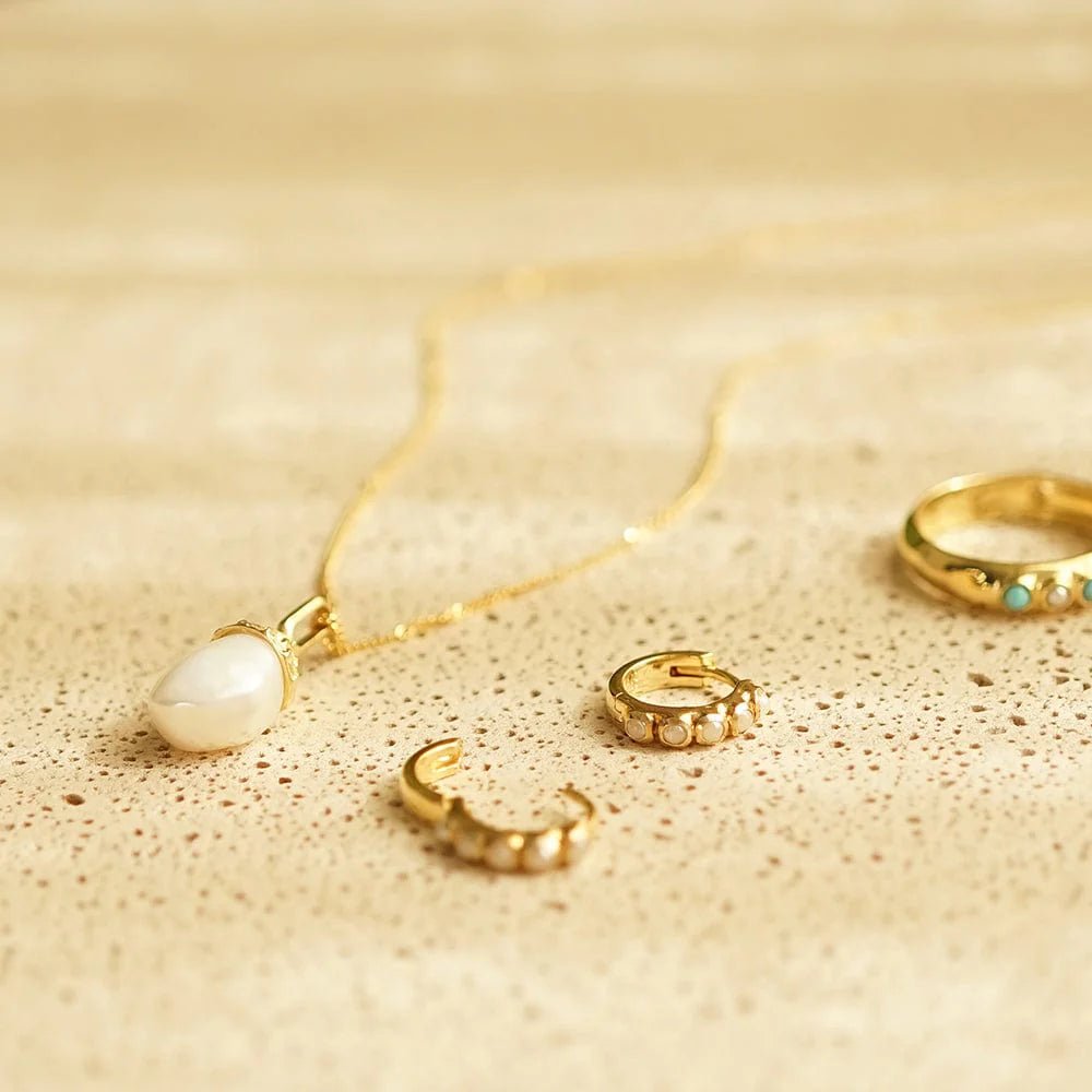 Daisy London 18ct Gold Plate Baroque Pearl Shell Necklace - MococoDaisy LondonSN12_GPNecklaces