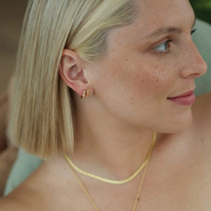 Daisy London 18ct Gold Plate Estee Lalonde T Bar Stud Earrings - MococoDaisy LondonELE01_GPEarrings