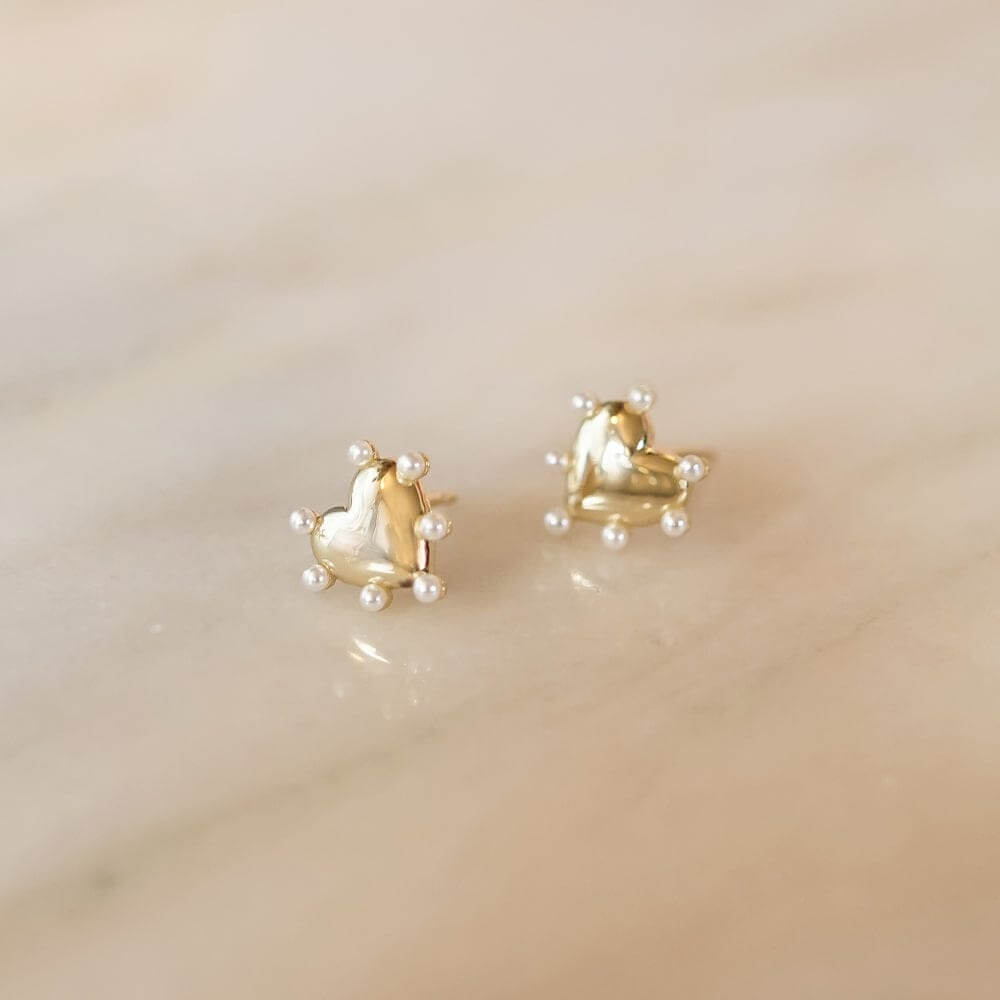 Daisy London 18ct Gold Plate Heart Pearl Stud Earrings - MococoDaisy LondonHTE02_GPEarrings