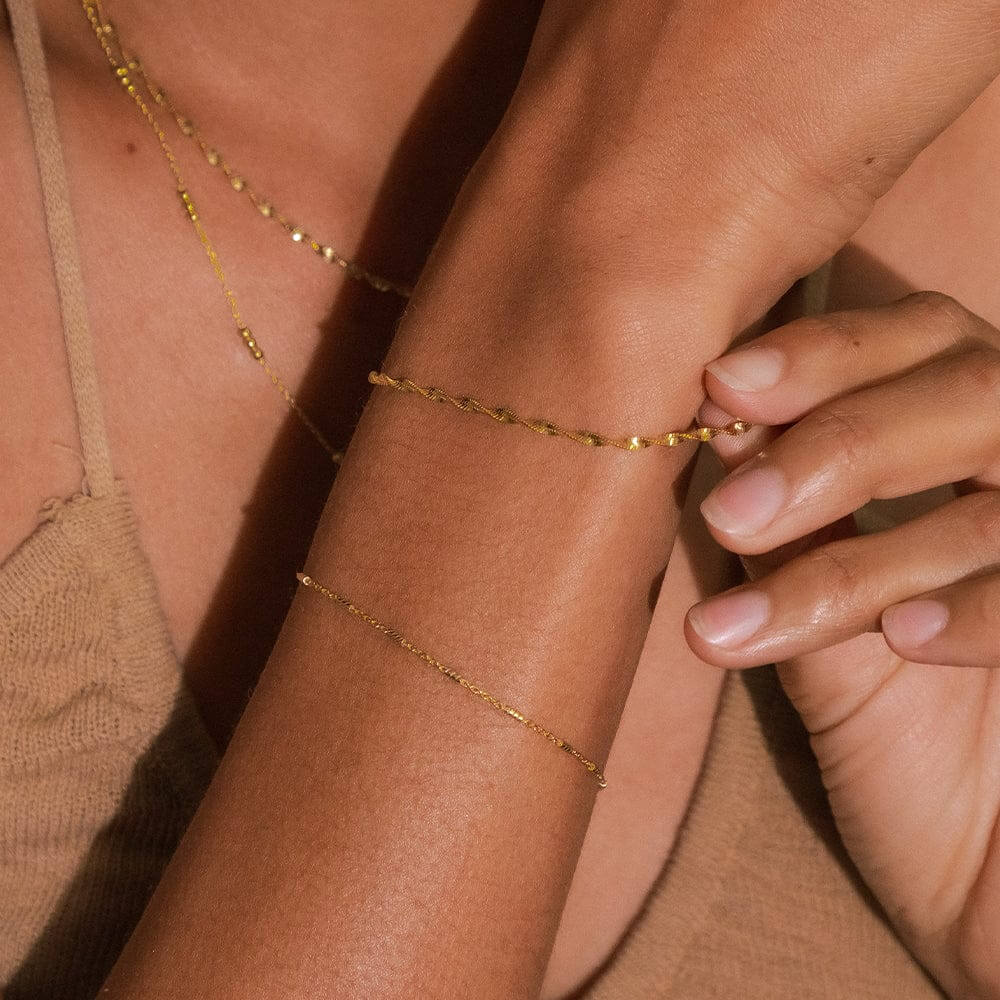 Daisy London 18ct Gold Plate Helix Twisted Chain Bracelet - MococoDaisy LondonBRTWIST_GP5056104122297Bracelets