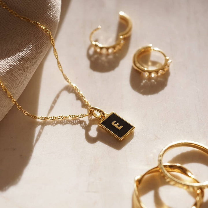 Daisy London 18ct Gold Plate Letter E Personalised Initial Necklace - MococoDaisy LondonBETE_GPNecklaces