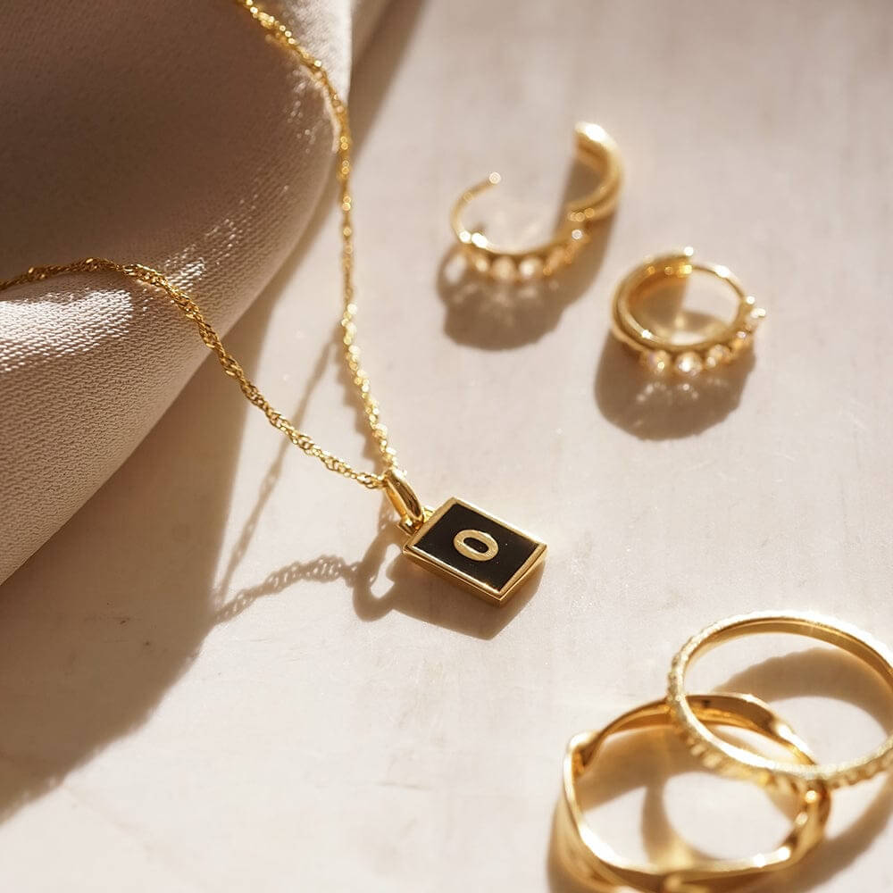 Daisy London 18ct Gold Plate Letter O Personalised Initial Necklace - MococoDaisy LondonBETO_GPNecklaces