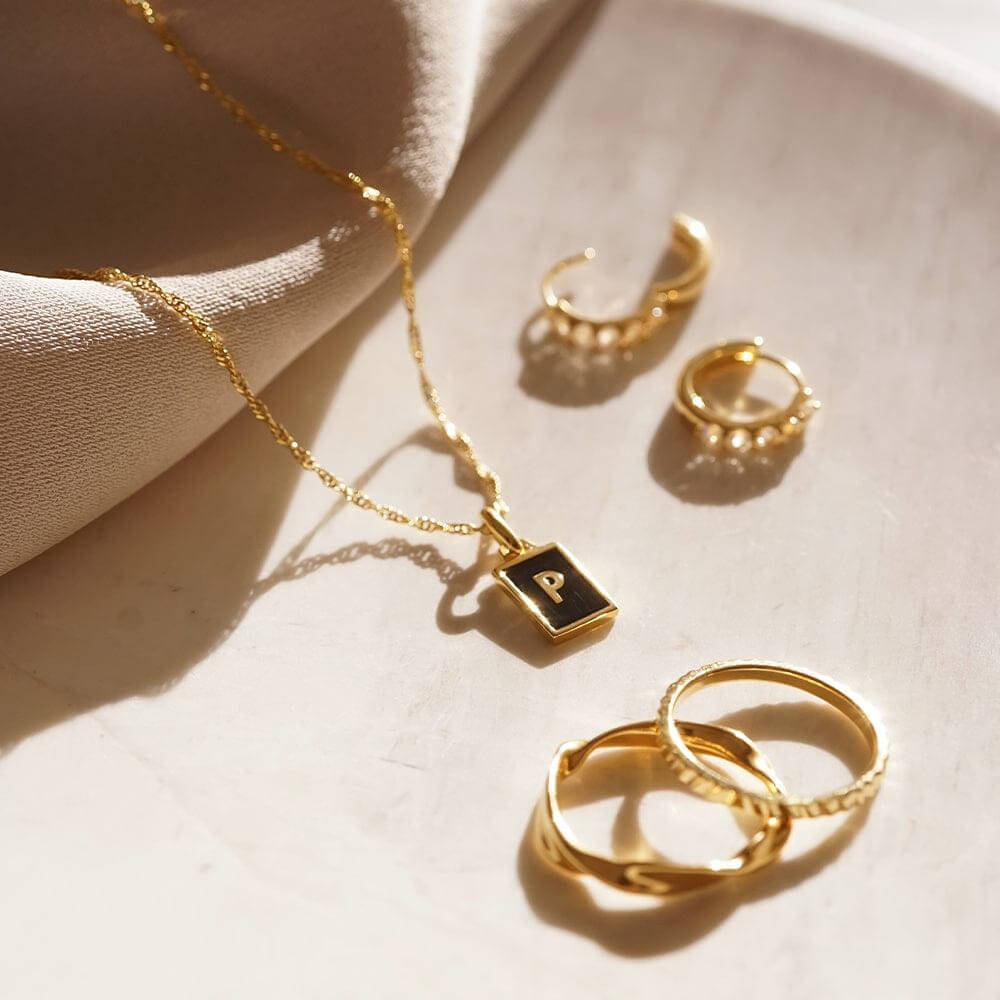 Daisy London 18ct Gold Plate Letter P Personalised Initial Necklace - MococoDaisy LondonBETP_GPNecklaces