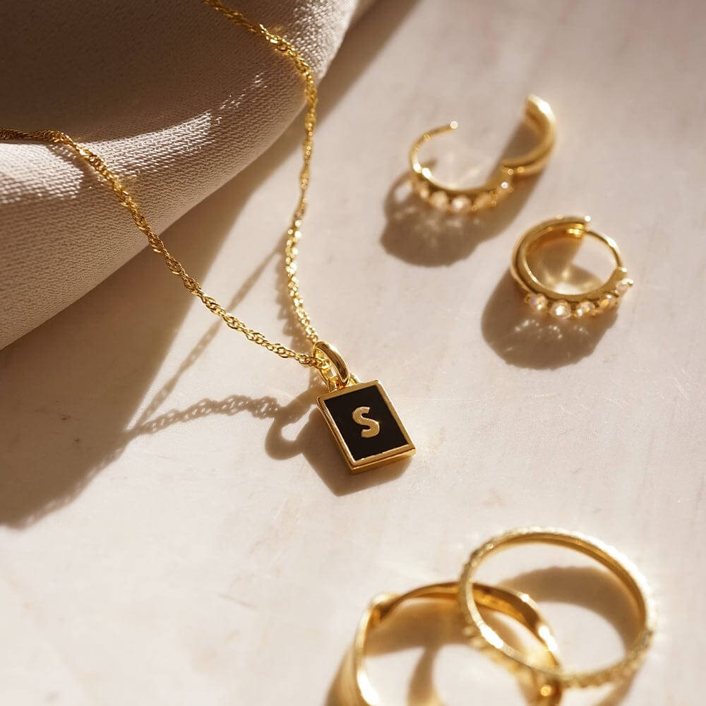 Daisy London 18ct Gold Plate Letter S Personalised Initial Necklace - MococoDaisy LondonBETS_GPNecklaces
