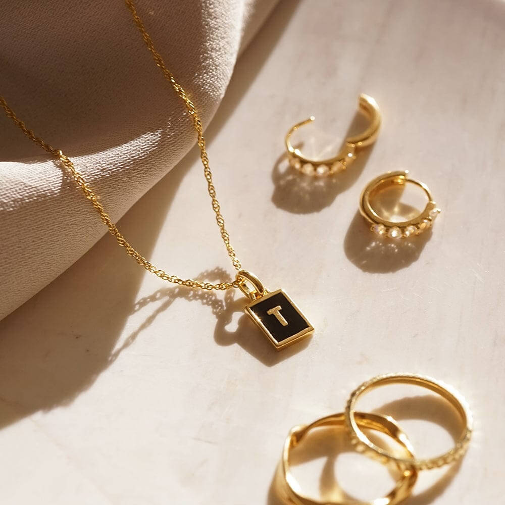 Daisy London 18ct Gold Plate Letter T Personalised Initial Necklace - MococoDaisy LondonBETT_GPNecklaces