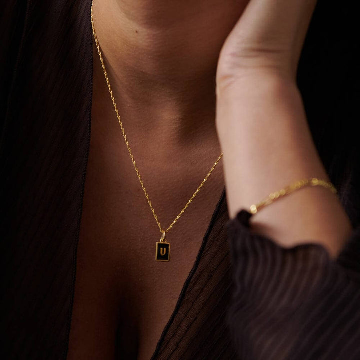 Daisy London 18ct Gold Plate Letter U Personalised Initial Necklace - MococoDaisy LondonBETU_GPNecklaces