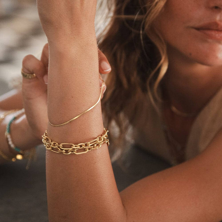 Daisy London 18ct Gold Plate Magnus Chunky Chain Bracelet - MococoDaisy LondonRBR04_GPBracelets