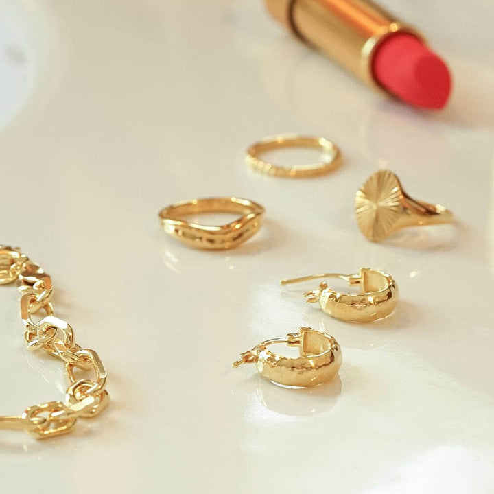 Daisy London 18ct Gold Plate Mini Textured Hoop Earrings - MococoDaisy LondonE3113_GPEarrings