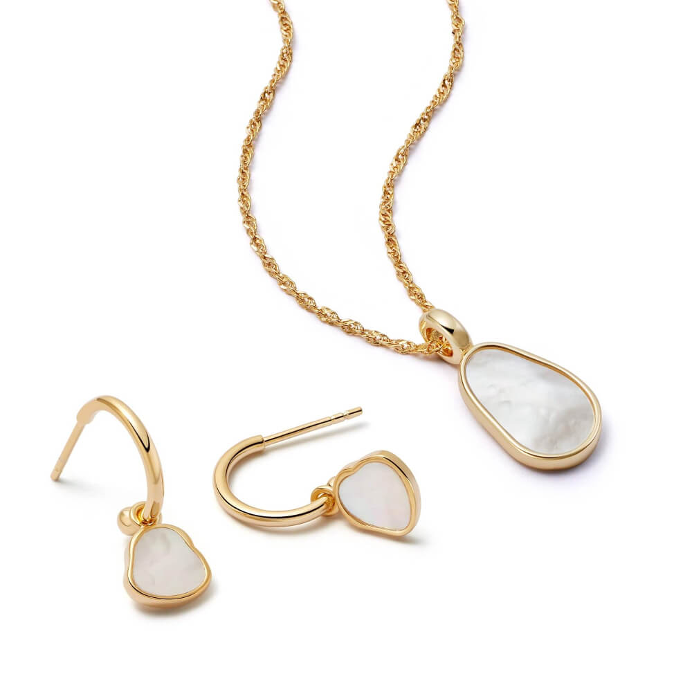 Daisy London 18ct Gold Plate Mother Of Pearl Layering Set - MococoDaisy LondonGSET154_GPJewellery Sets