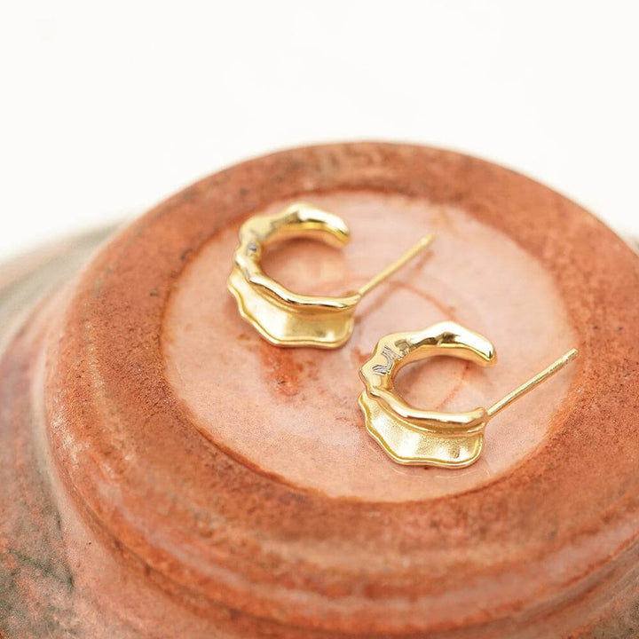 Daisy London 18ct Gold Plate Organic Mini Hoop Earrings - MococoDaisy LondonSE13_GPEarrings