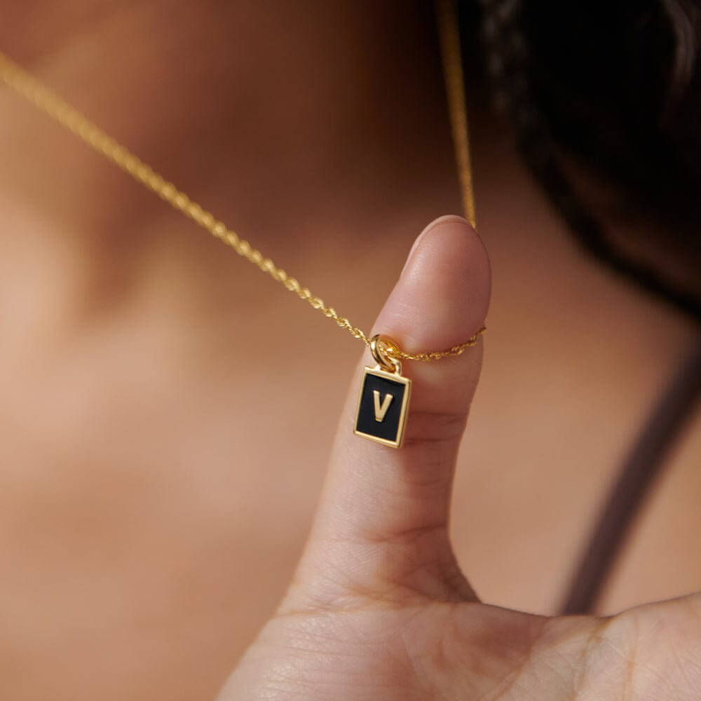 Daisy London 18ct Gold Plate Personalised Initial Pendant-V image 1