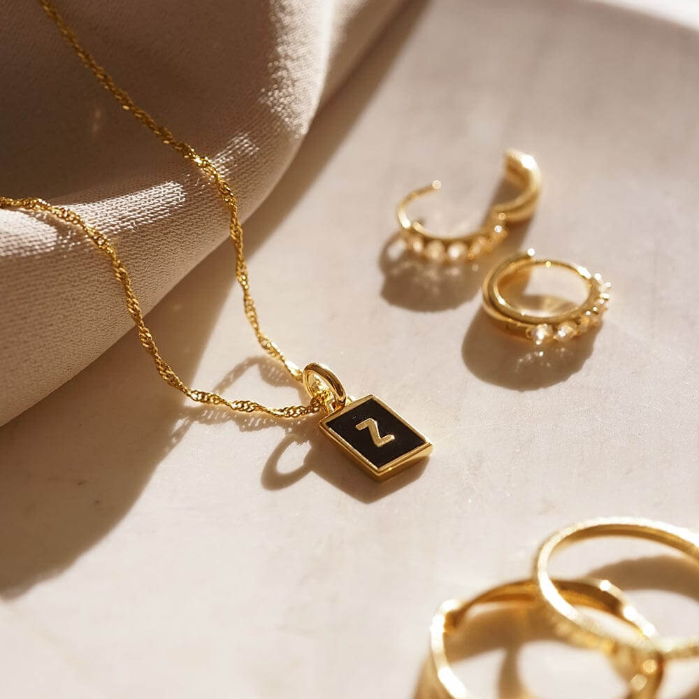 Daisy London 18ct Gold Plate Personalised Initial Pendant-Z image 1