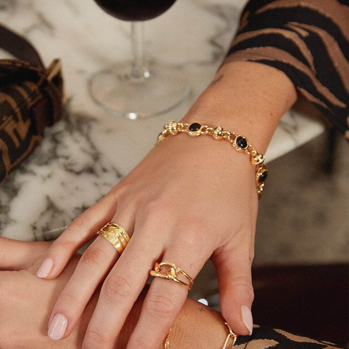 Daisy London 18ct Gold Plate Polly Sayer Black Onyx Chain Bracelet - MococoDaisy LondonSPBR07_GP5056104133071Bracelets