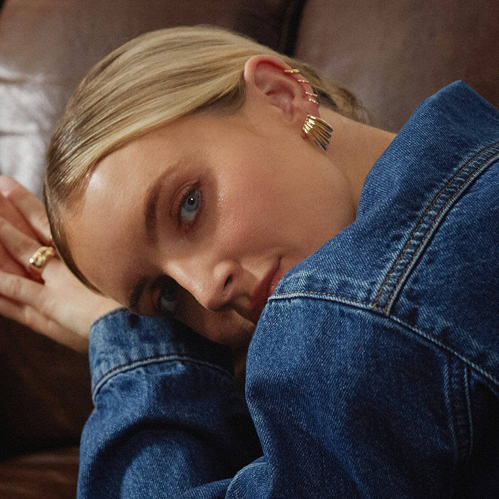 Daisy London 18ct Gold Plate Polly Sayer Mini Wave Stud Earrings - MococoDaisy LondonSPE13_GPEarrings