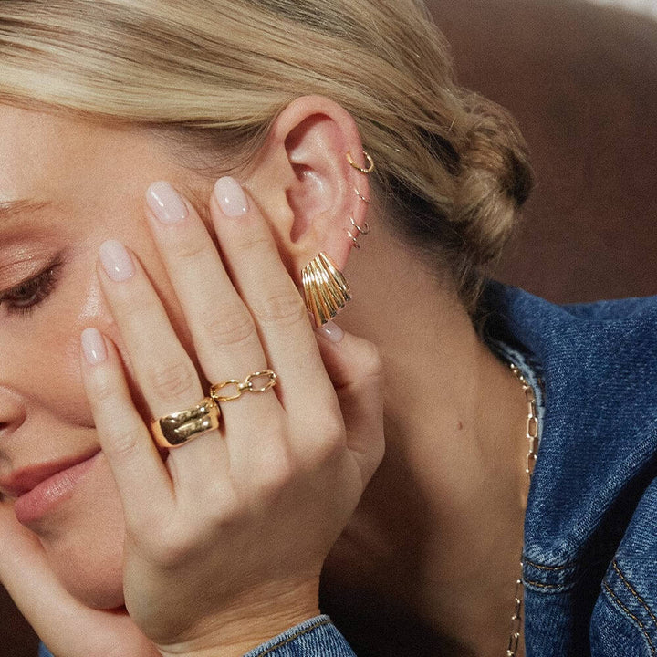 Daisy London 18ct Gold Plate Polly Sayer Mini Wave Stud Earrings - MococoDaisy LondonSPE13_GPEarrings