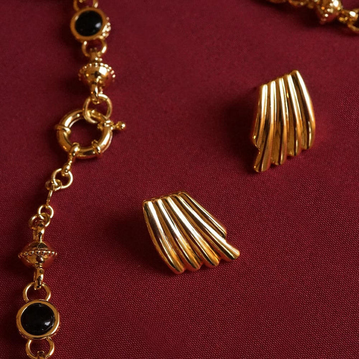 Daisy London 18ct Gold Plate Polly Sayer Mini Wave Stud Earrings - MococoDaisy LondonSPE13_GPEarrings