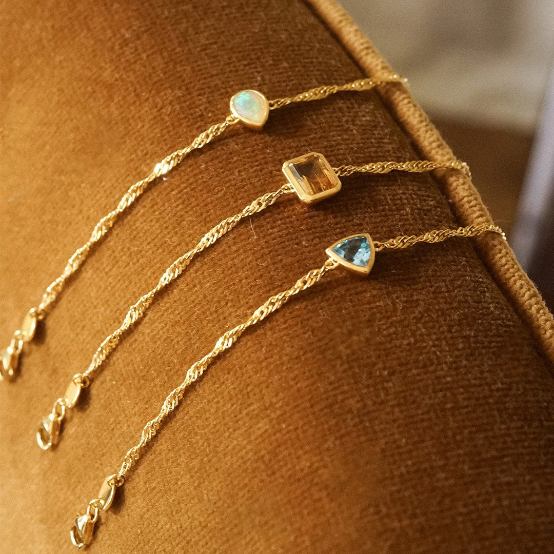 Daisy London 18ct Gold Plate Recycled Silver Birthstone Charm Bracelet with Gemstones - MococoDaisy LondonBSBR13_GPBracelets