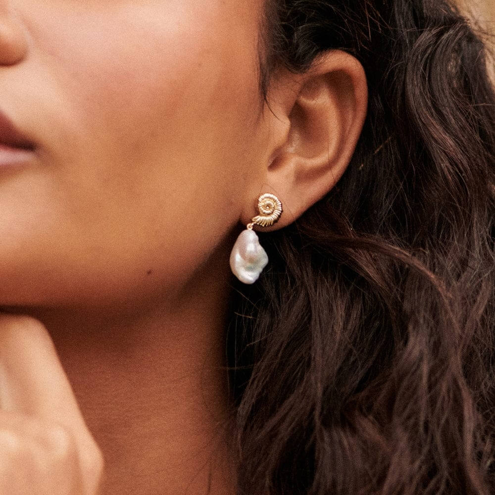 Daisy London 18ct Gold Plate Shell Baroque Pearl Drop Earrings - MococoDaisy LondonSE16_GPEarrings