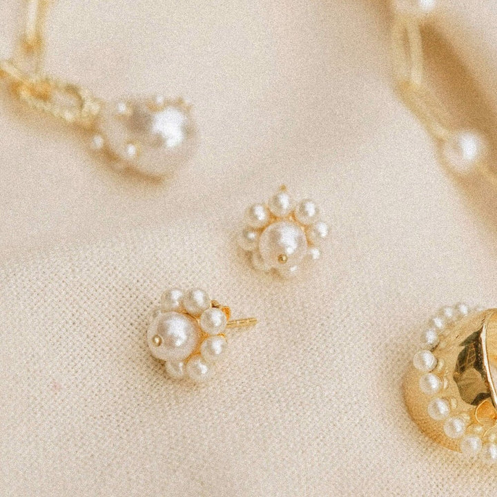 Daisy London 18ct Gold Plate Shrimps Pearl Flower Stud Earrings - MococoDaisy LondonSHE006_GPEarrings