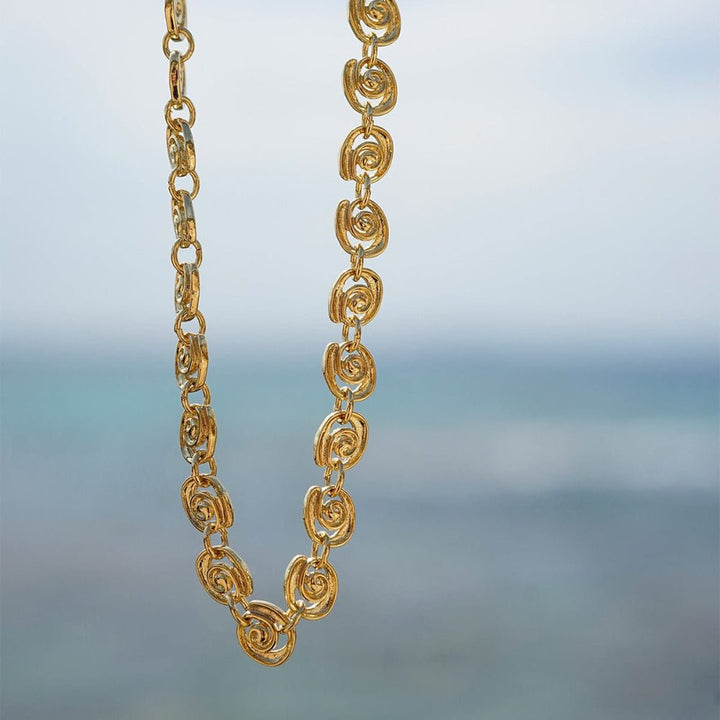 Daisy London 18CT Gold Plate Spiral Chain Necklace - MococoDaisy LondonSN23_GP5056104135587Necklace
