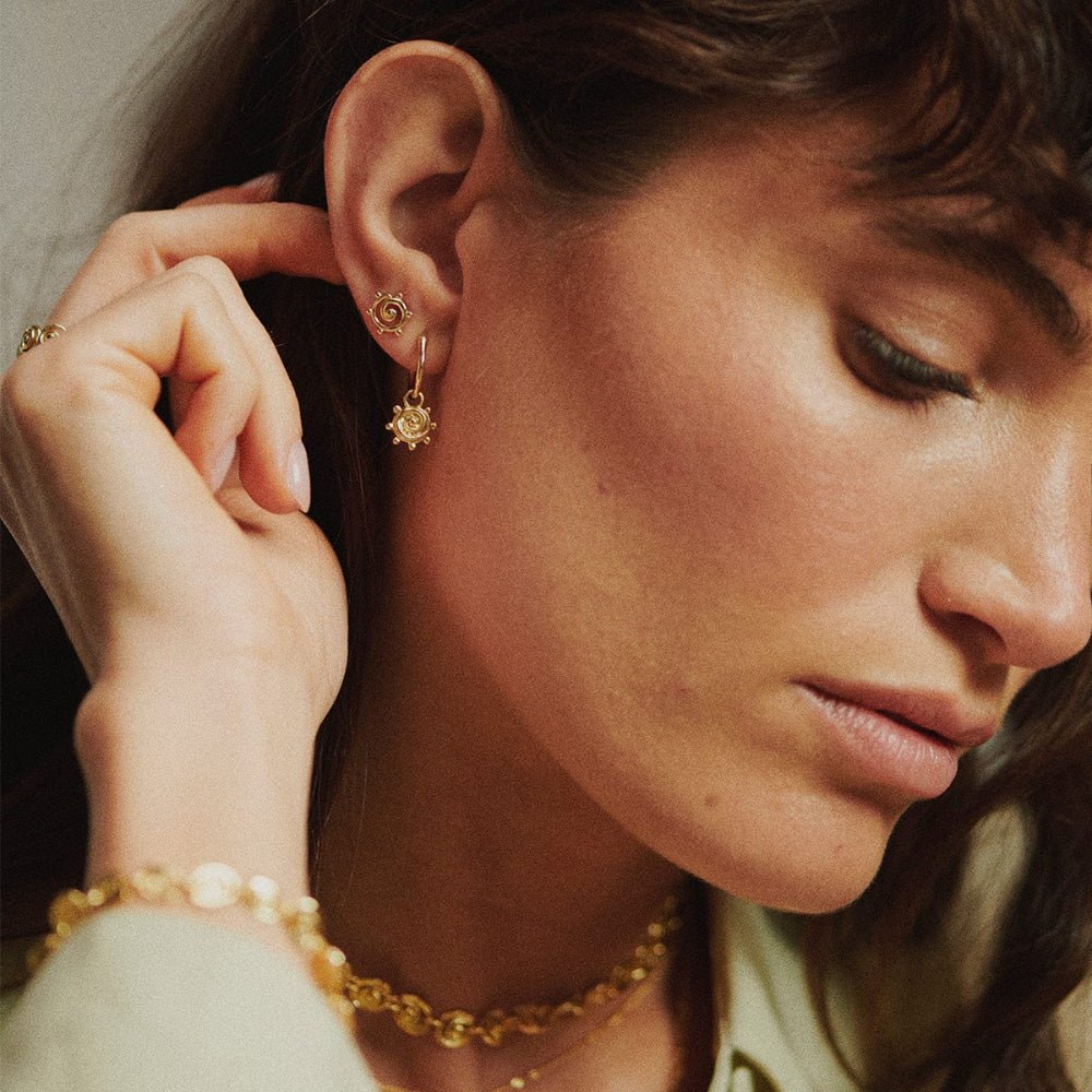 Daisy London 18CT Gold Plate Spiral Sun Charm Earrings - MococoDaisy LondonSE22_GP5056104135440Earrings