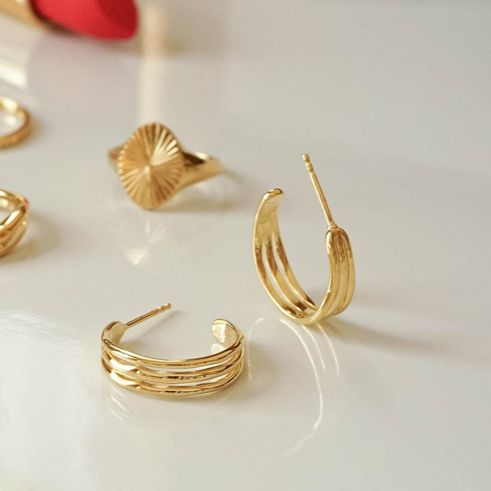 Daisy London 18ct Gold Plate Triple Wave Hoop Earrings - MococoDaisy LondonE3115_GPEarrings