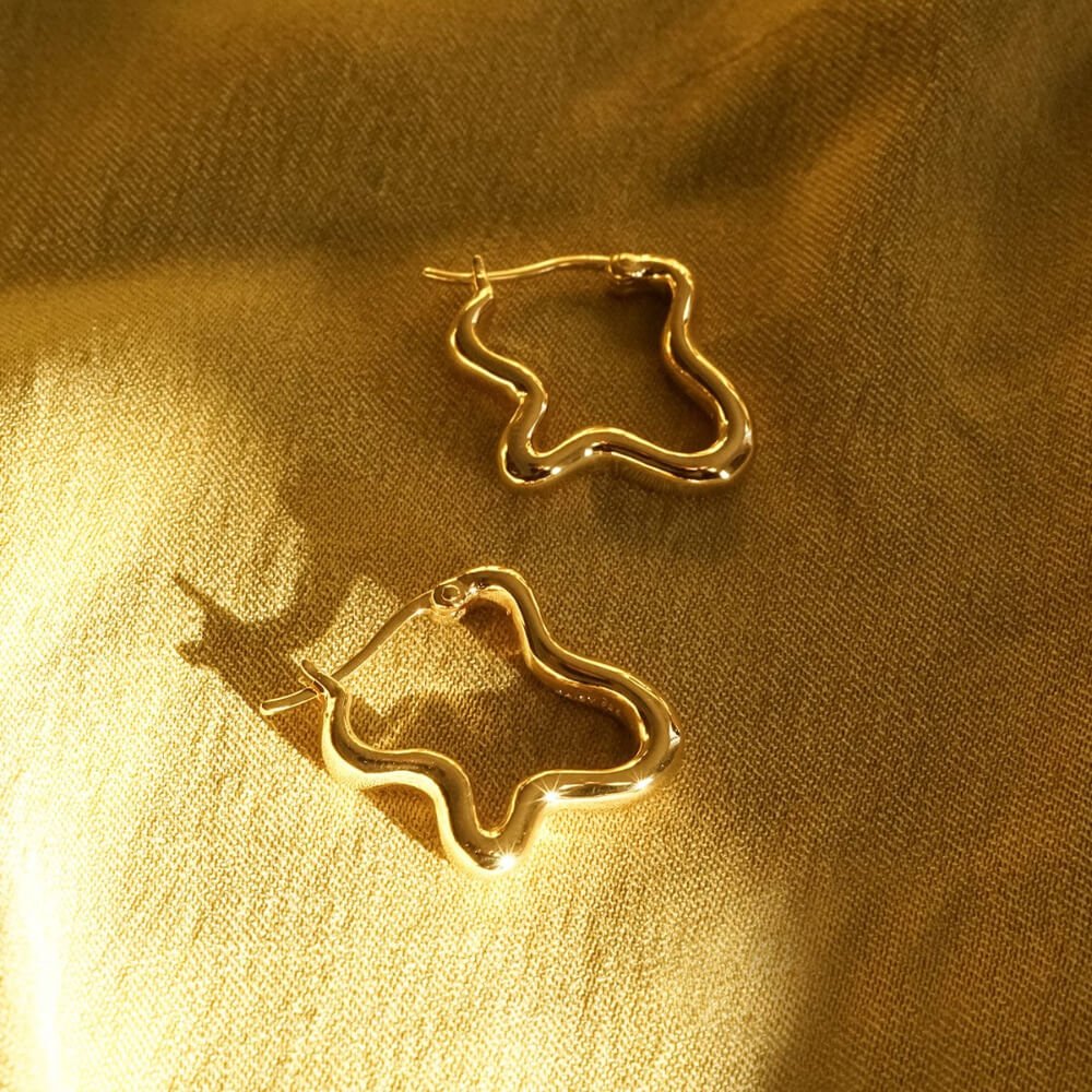 Daisy London 18ct Gold Plate Wavy Hoop Earring Stack - MococoDaisy LondonGSET144_GPEarrings