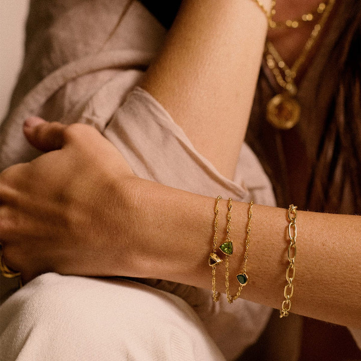 Daisy London Gold Birthstone Charm Bracelet with Gemstones - MococoDaisy LondonBSBR13_GP5056104138861Bracelets