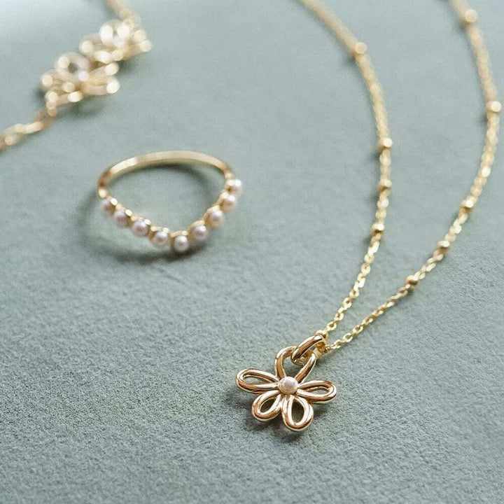 Daisy London Gold Daisy Bow Pendant Necklace - MococoDaisy LondonBPN01_GP5056104132654Charms & Pendants
