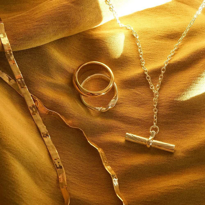 Daisy London Gold Estee Lalonde Wavy Snake Chain Necklace - MococoDaisy London3ELN27_GPNecklaces