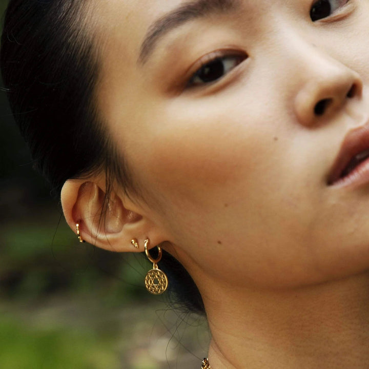 Daisy London Gold Heart Chakra Earrings - MococoDaisy LondonECHK20045055379310491Earrings