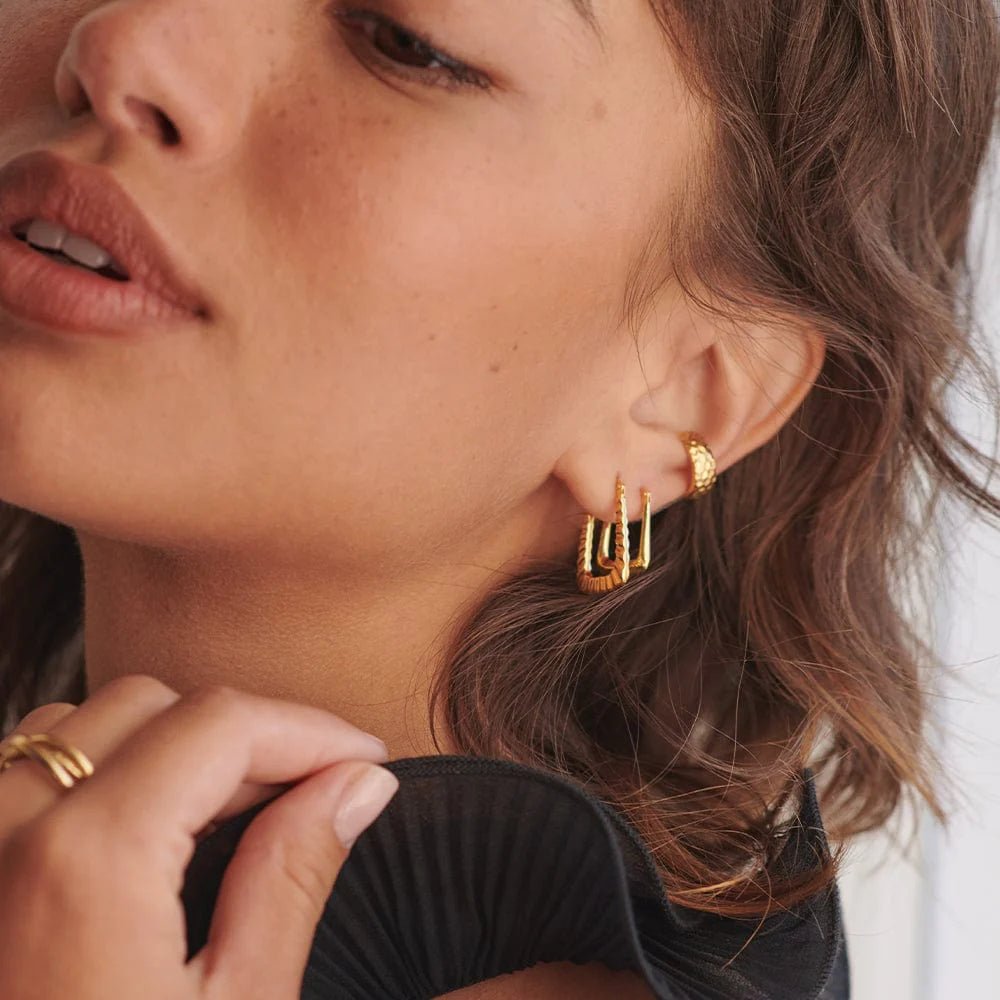 Daisy London Gold Maxi Striped Creole Hoop Earrings - MococoDaisy LondonE3109_GP5056104123980Earrings