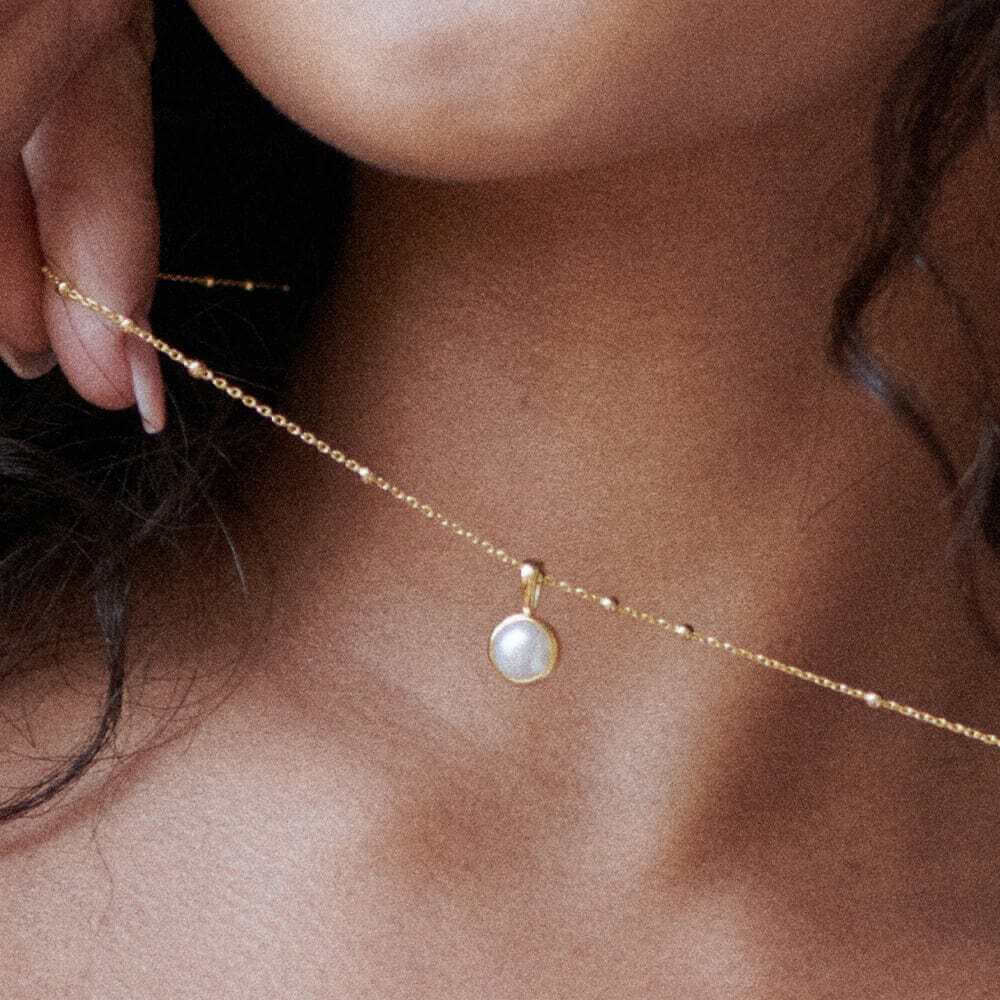 Daisy London Gold Pearl Healing Stone Necklace - MococoDaisy LondonASN02_GPNecklaces