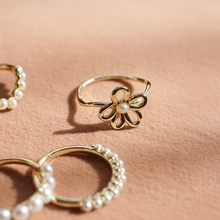 Daisy London Gold Plate Bow Ring Additional Image - 4