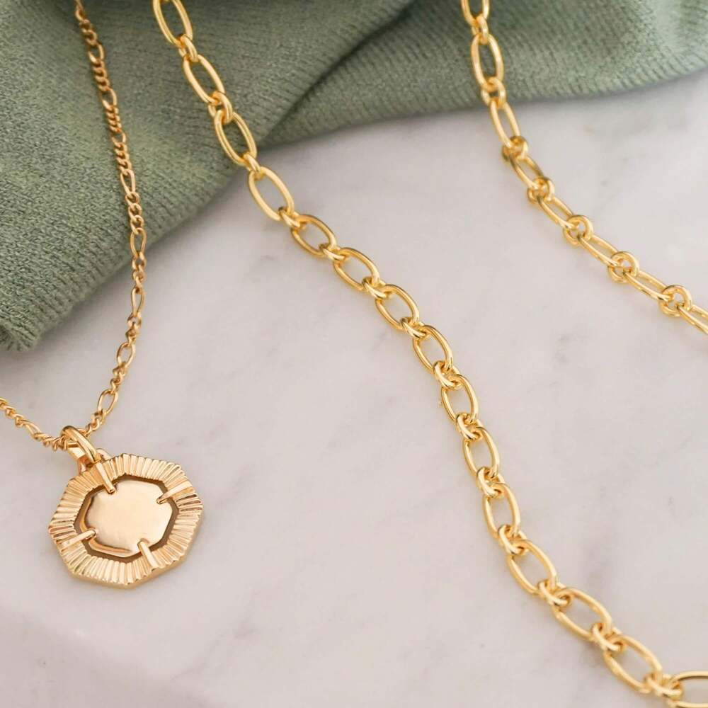 Daisy London Gold Plate Chunky Linked Chain Necklace Additional Image - 2