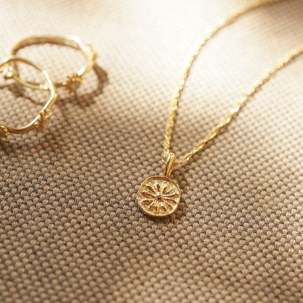 Daisy London Gold Plate Daisy Flower Necklace Additional Image - 4