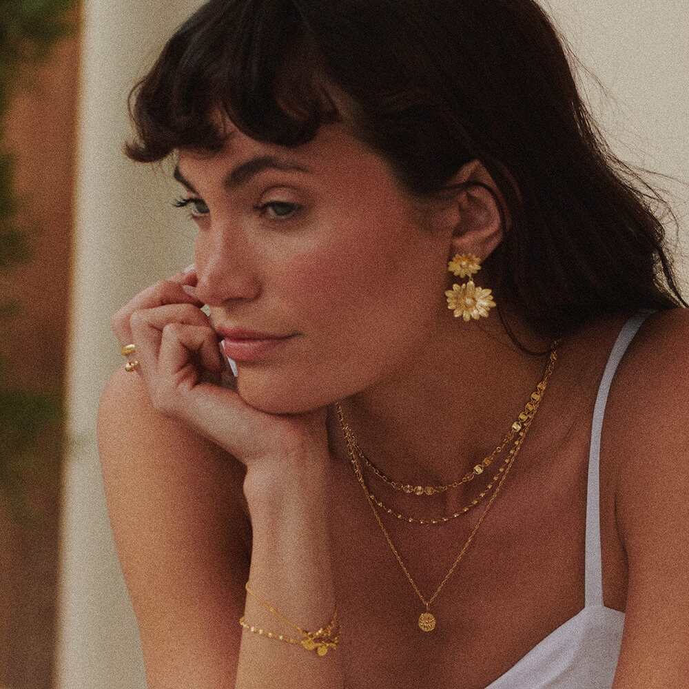 Daisy London Gold Plate Daisy Flower Necklace Additional Image - 5