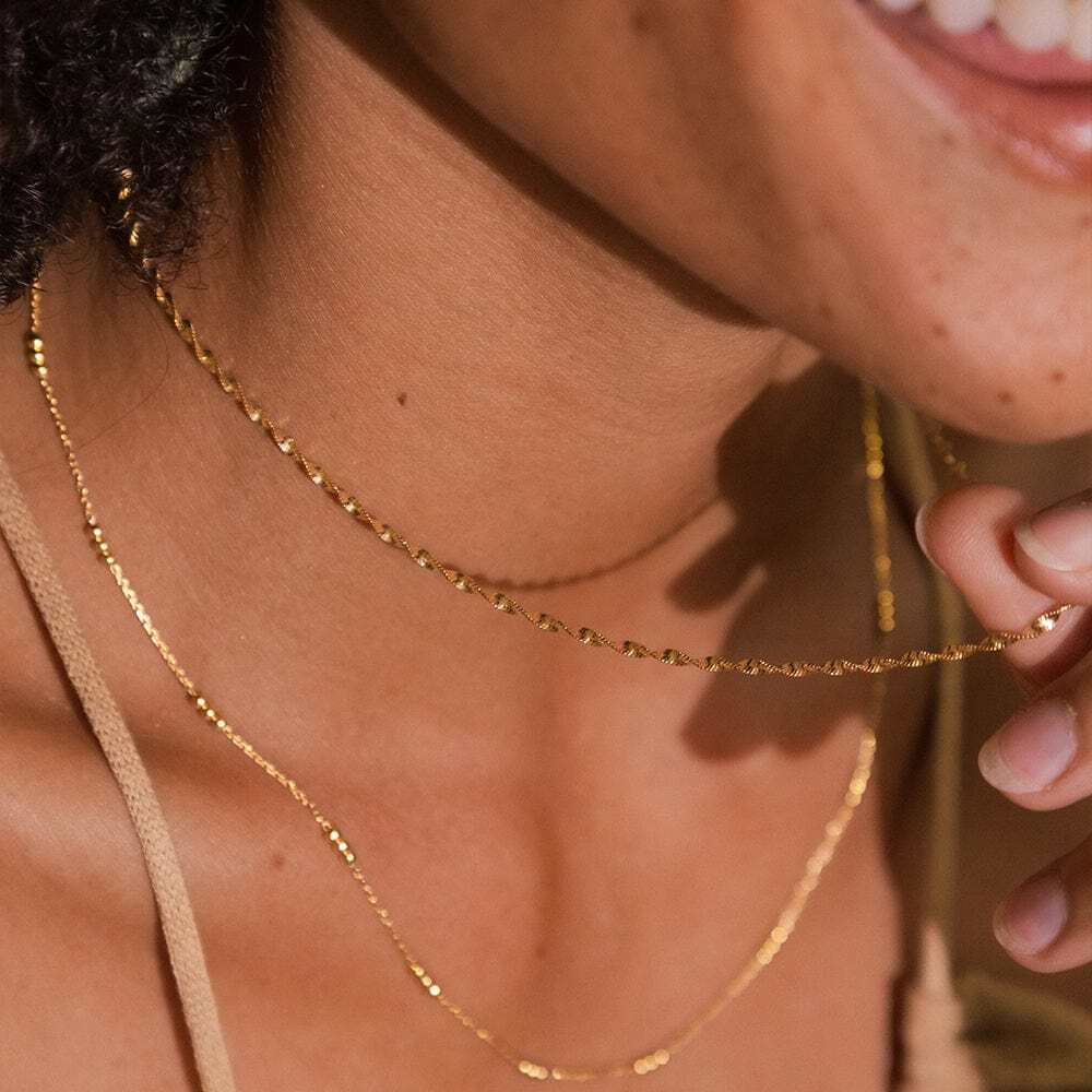 Daisy London Gold Plate Helix Twisted Chain Necklace Additional Image - 4