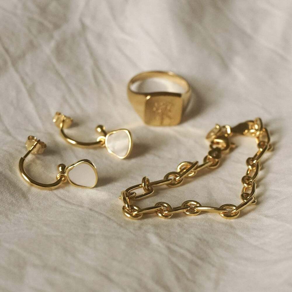 Daisy London Gold Plate Linked Chain Bracelet Additional Image - 2