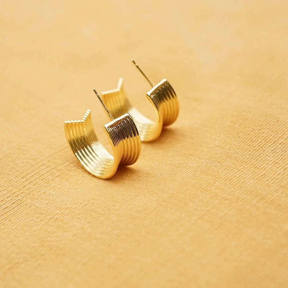 Daisy London Gold Plate Polly Chunky Tidal Hoops Additional Image - 2