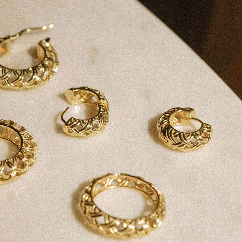 Daisy London Gold Plate Shrimps Woven Dome Ring Additional Image - 3