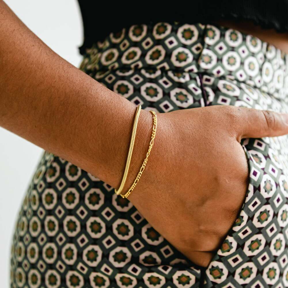 Daisy London Gold Plate Thin Figaro Chain Bracelet Additional Image - 3