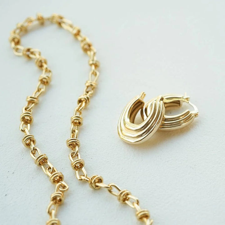 Daisy London Gold Polly Chunky Ridge Hoops - MococoDaisy LondonSPE05_GP5056104126349Earrings