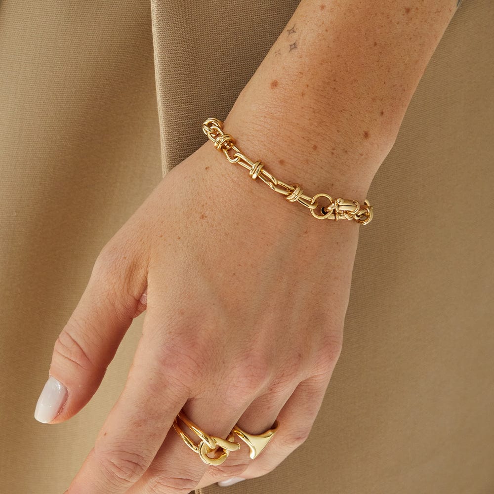 Daisy London Gold Polly Knot Chain Bracelet - MococoDaisy LondonSPBR01_GP5056104126257Bracelets