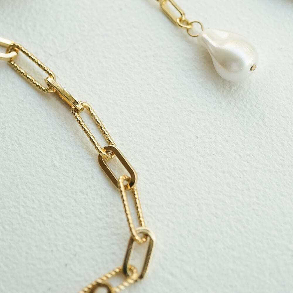 Daisy London Gold Polly Sayer Paperclip Chain Necklace - MococoDaisy LondonSPN04_GPNecklaces