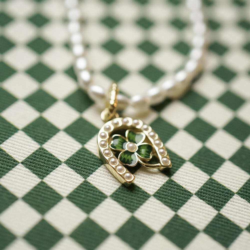 Daisy London Gold Shrimps Clover Charm Pearl Necklace - MococoDaisy LondonSHN015_GPNecklaces